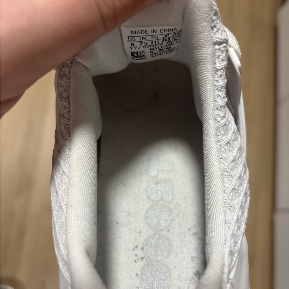 Adidas Ultra Boost white Running Shoes - Picture 6 of 10